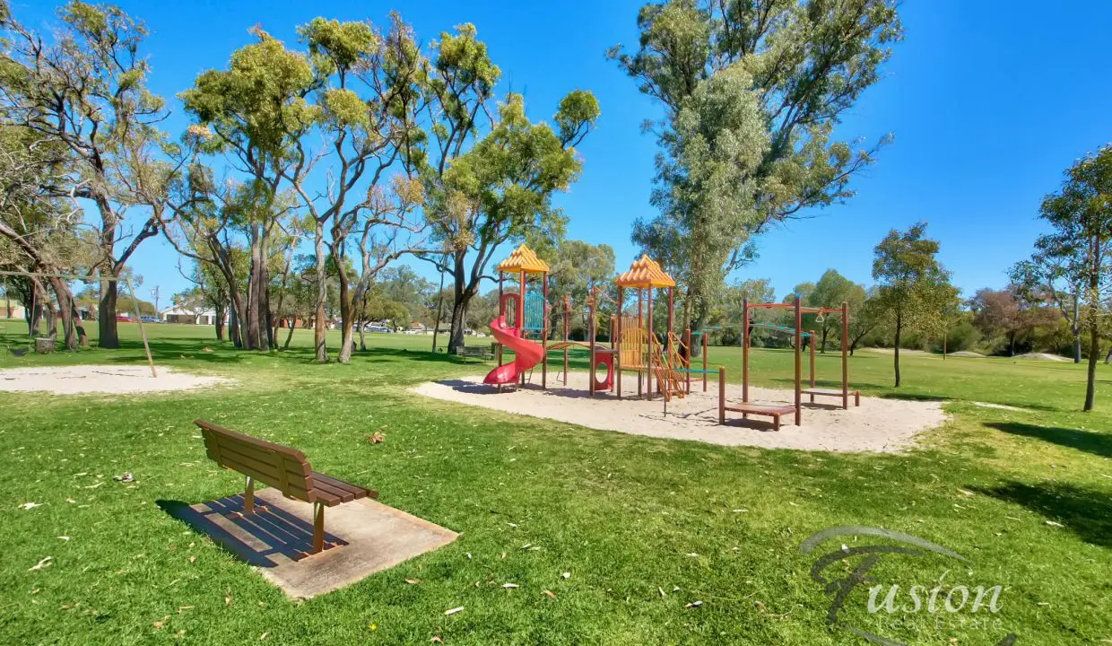 uploads1632192379315-hw03k58bzl-b20ba99f9986813a2437e34173d1bd2f93-Wharoonga-Way-Greenwood-3