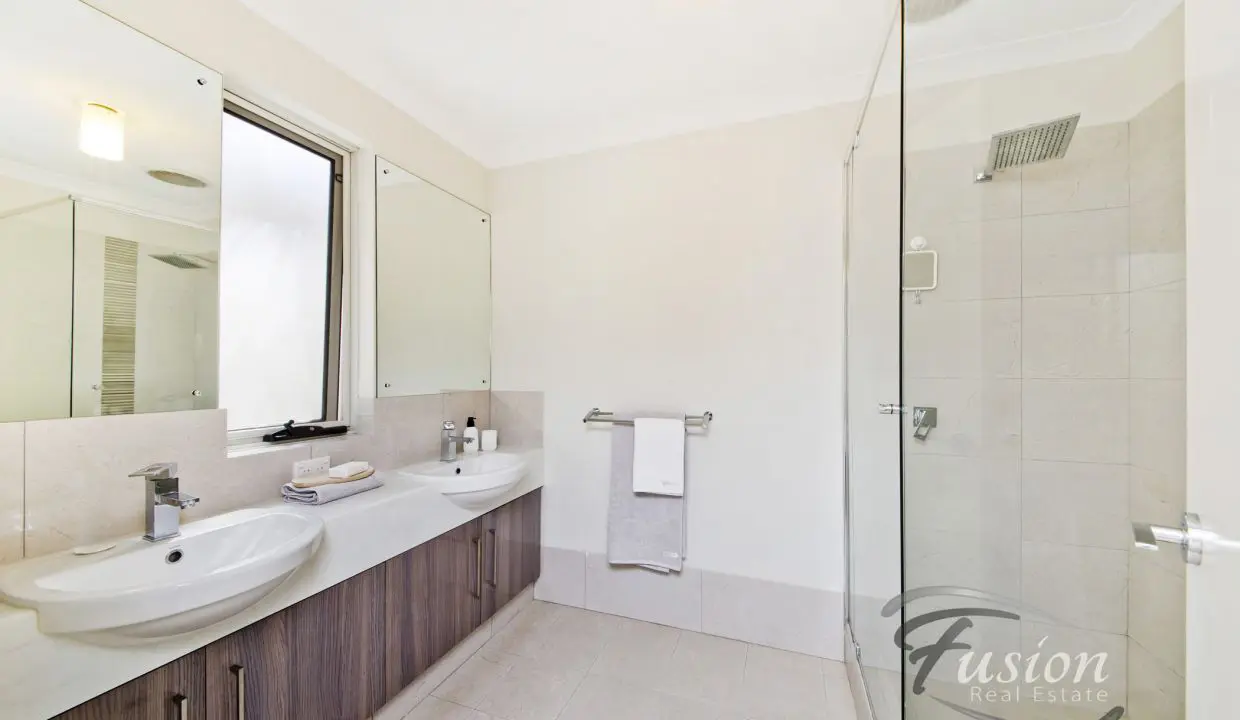 uploads1636081910742-mkn4cvsbkr-e5ad6cd873cb979e1576a8406c89c53b9-Brodie-Lane-Scarborough-14