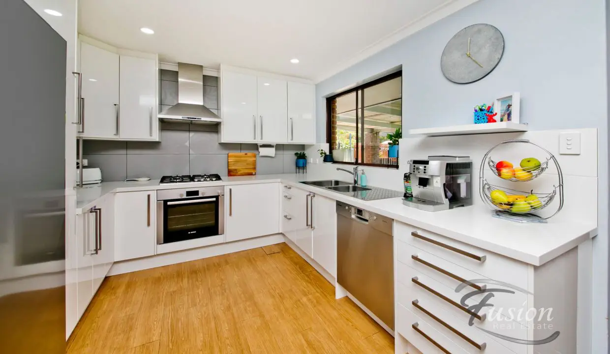 uploads1636951164799-g4udeswitu-41652d13ecb18be0bfc36830b7ea3c5747-Gibson-rd-Padbury-018