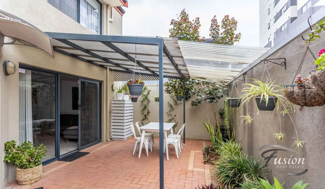 uploads1637290032825-wg5no300v6n-fa777a91cac0f83b959943d032cd291fFusionRE-13