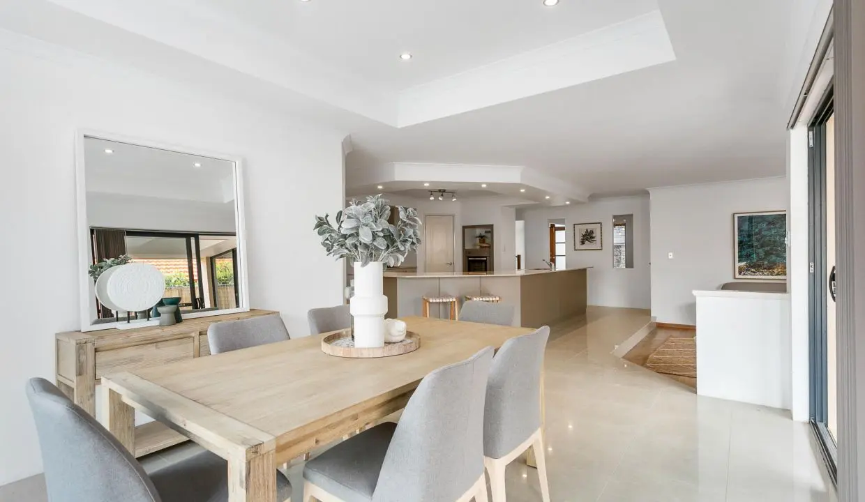 uploads1637555533360-x0z5tqt4qm-69f871e7555343eb39a286ed997031ddWEB-84-Chattanooga-Vista-Clarkson-03