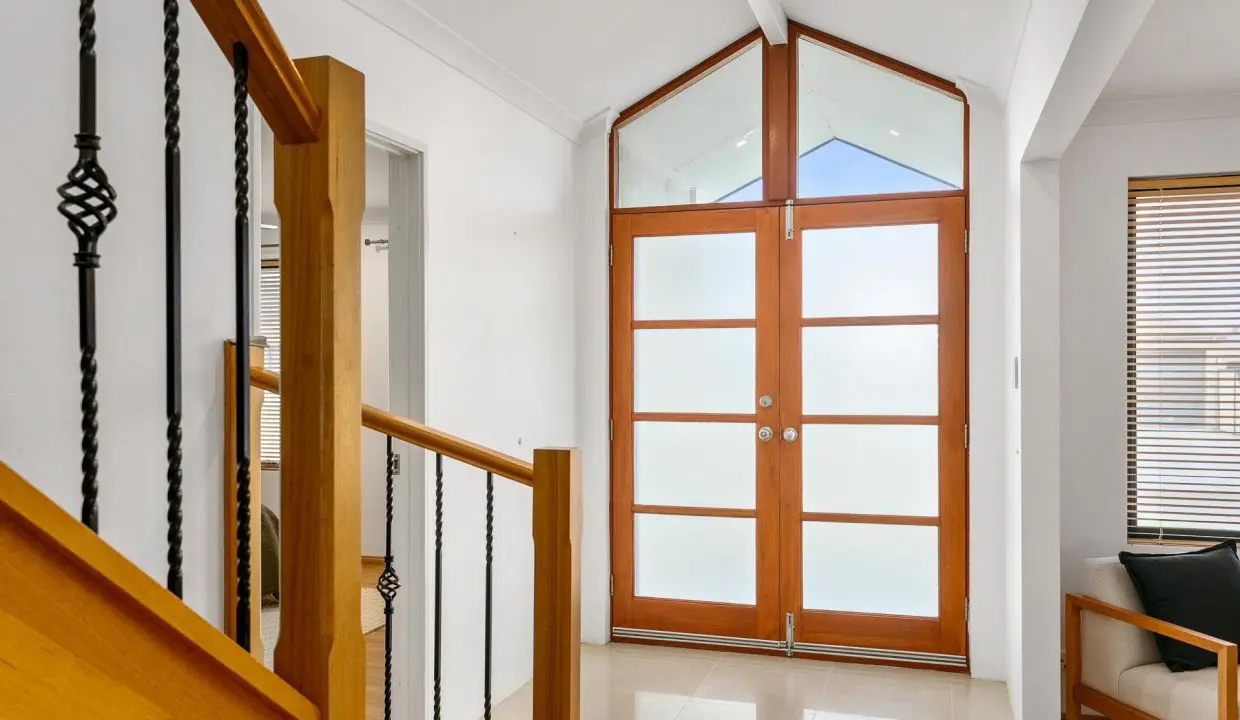 uploads1637555533385-qwdap1tj8yb-69f871e7555343eb39a286ed997031ddWEB-84-Chattanooga-Vista-Clarkson-017