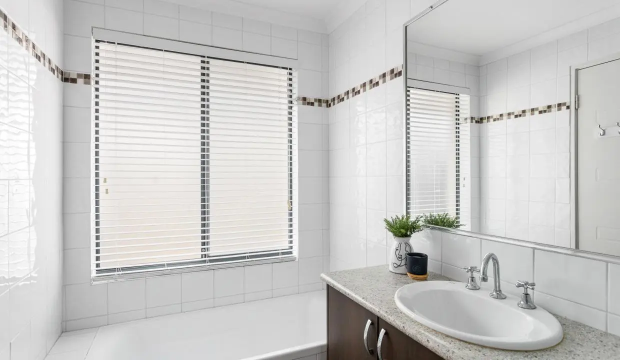 uploads1637555533399-qzqe2fjtxeb-69f871e7555343eb39a286ed997031ddWEB-84-Chattanooga-Vista-Clarkson-026