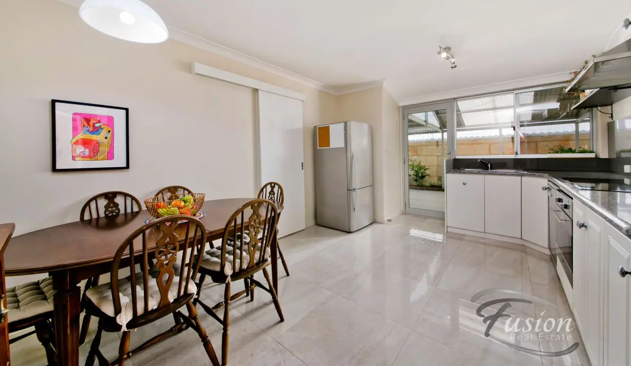 uploads1637565557636-15t7a1c90jj-1deec4443a73cdb4b154b75a57de0c54EDDY131-10