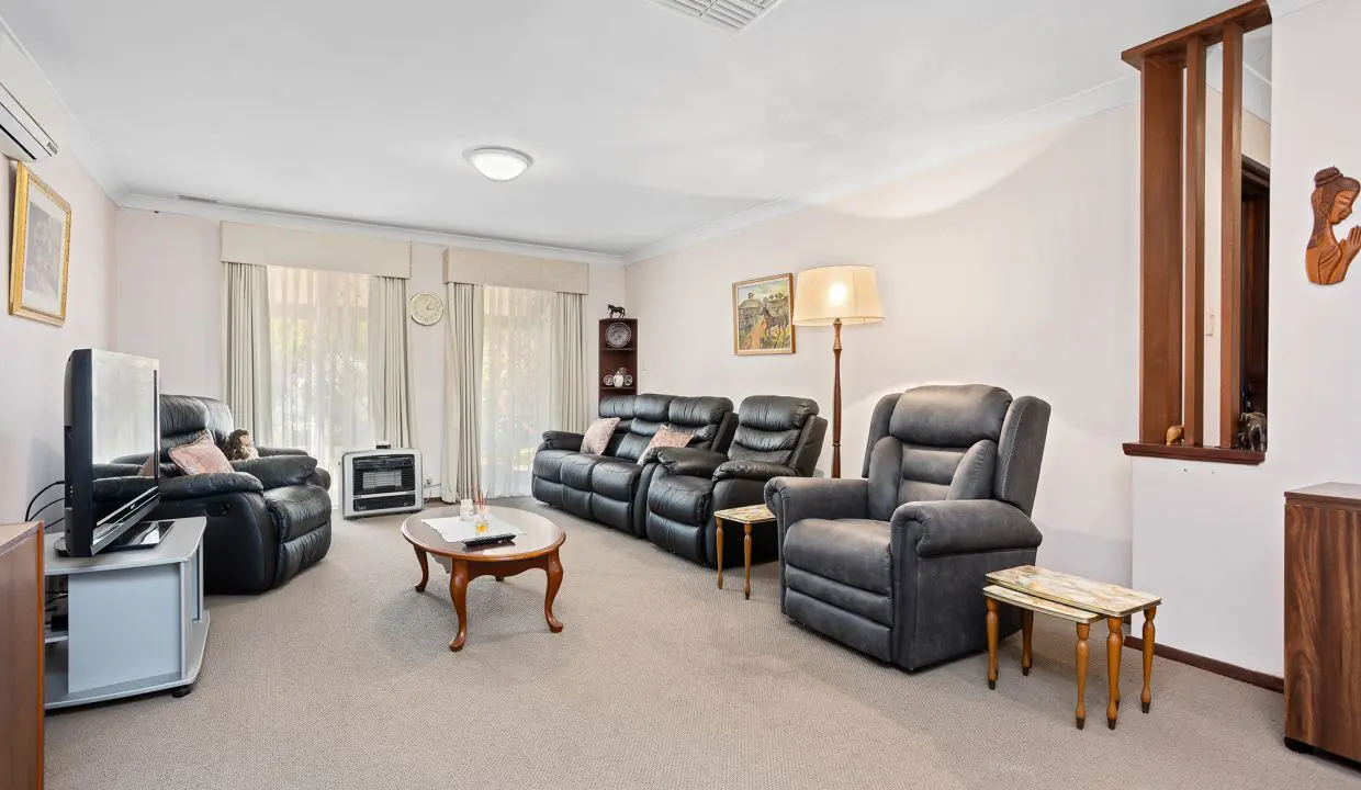 uploads1637741159685-73axzs6fgum-4d6fd698756cee4c2df8d3a259a93e14FusionRE_176-Warwick-Rd-3