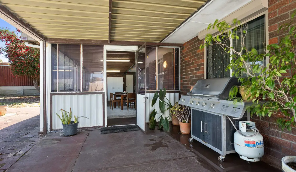 uploads1637741159707-s3qiqe7l6a-4d6fd698756cee4c2df8d3a259a93e14FusionRE_176-Warwick-Rd-14