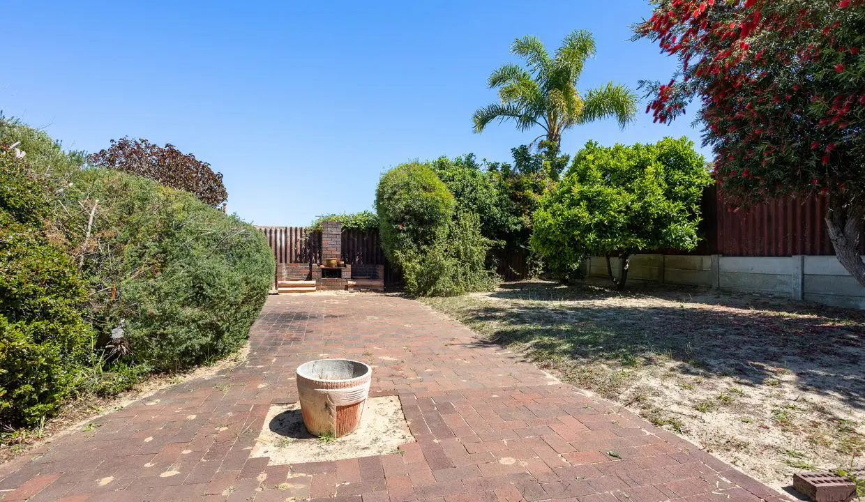 uploads1637741159713-7orkaslypgb-4d6fd698756cee4c2df8d3a259a93e14FusionRE_176-Warwick-Rd-16