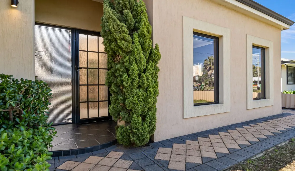 uploads1638252580439-u4kic5nx04c-0218d580e8491245e3b16e0debc2294aFusionRE_65a-Robinson-Rd-Morley-2