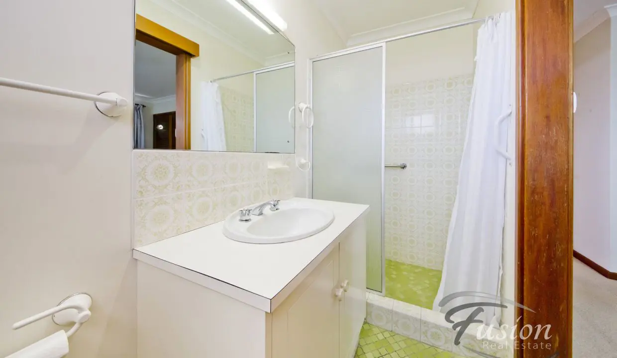 uploads1644974867682-u4ph2fpncoc-9da9e66832583fb1006ba041767d358710-Brandon-Crt-Duncraig-01-10