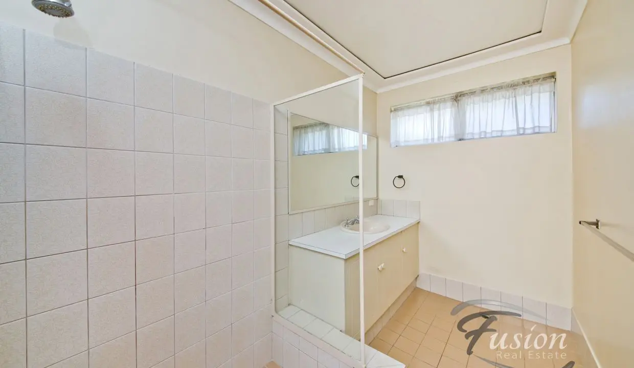 uploads1644974867692-vvhjffcmpca-9da9e66832583fb1006ba041767d358710-Brandon-Crt-Duncraig-01-14