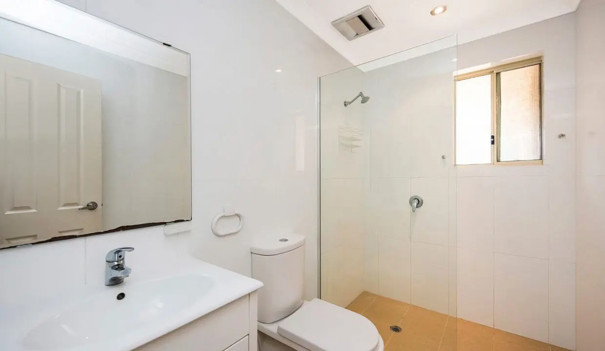 uploads1655801664652-hur6r7t0l17-da2a421278c97209abdfece175a4f4ae10