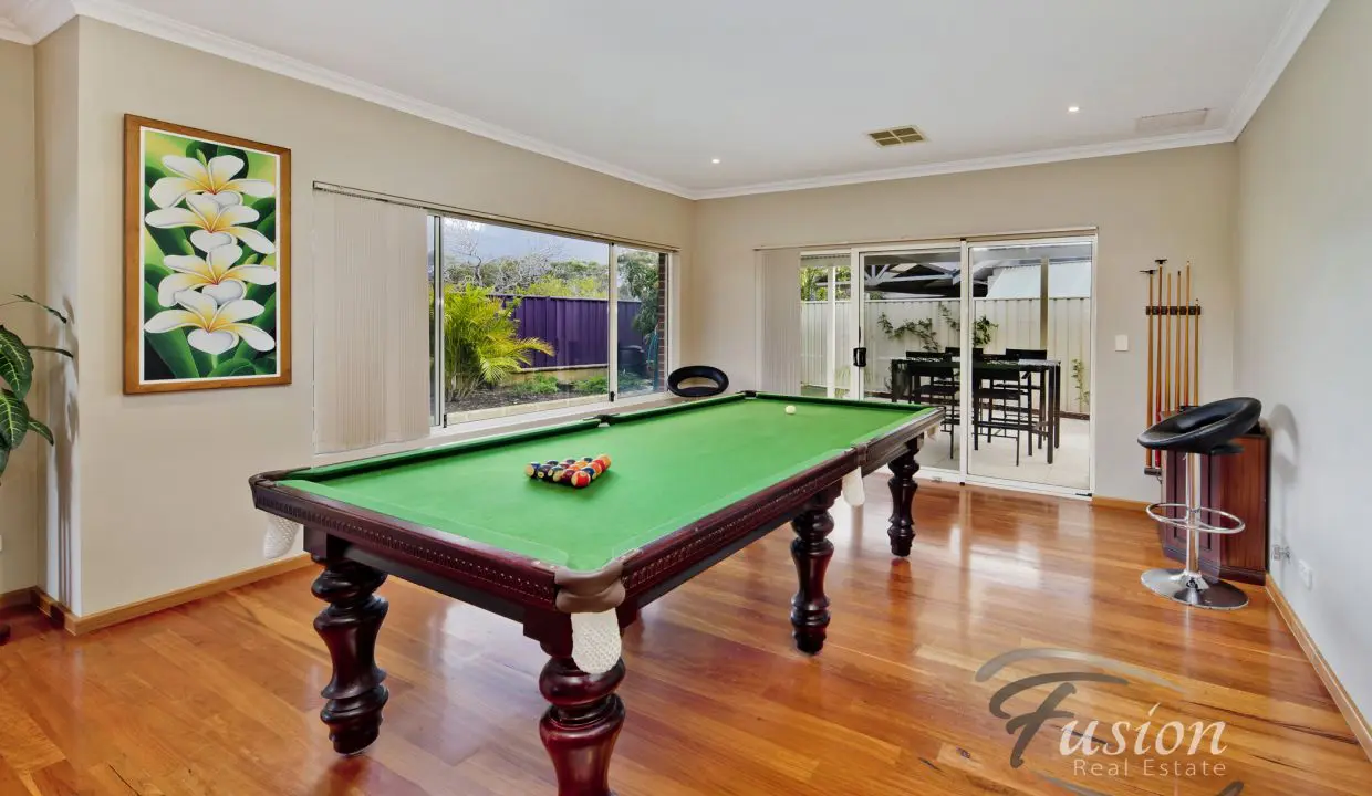 uploads1659416987628-hjbccplu7dw-2d7c6575217540a7e02395dab21e092810A-Poimena-St-Kingsley-11