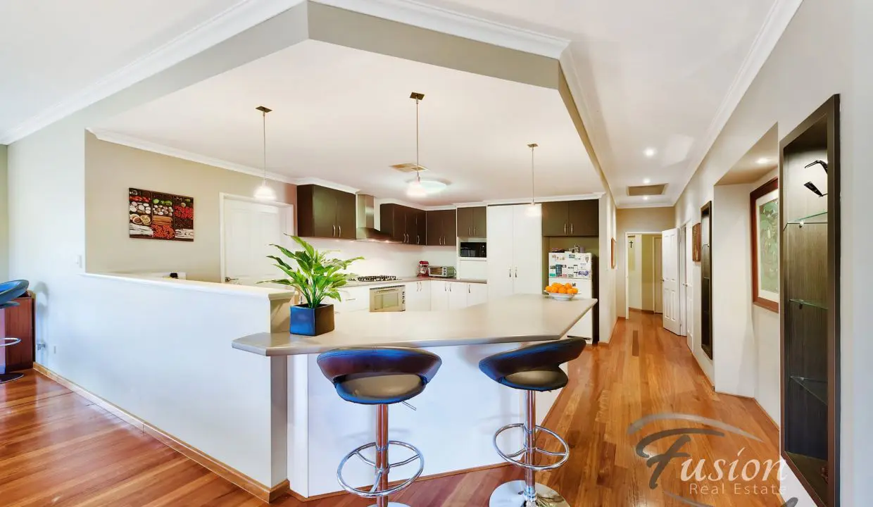 uploads1659416987631-62b7poewxok-2d7c6575217540a7e02395dab21e092810A-Poimena-St-Kingsley-12