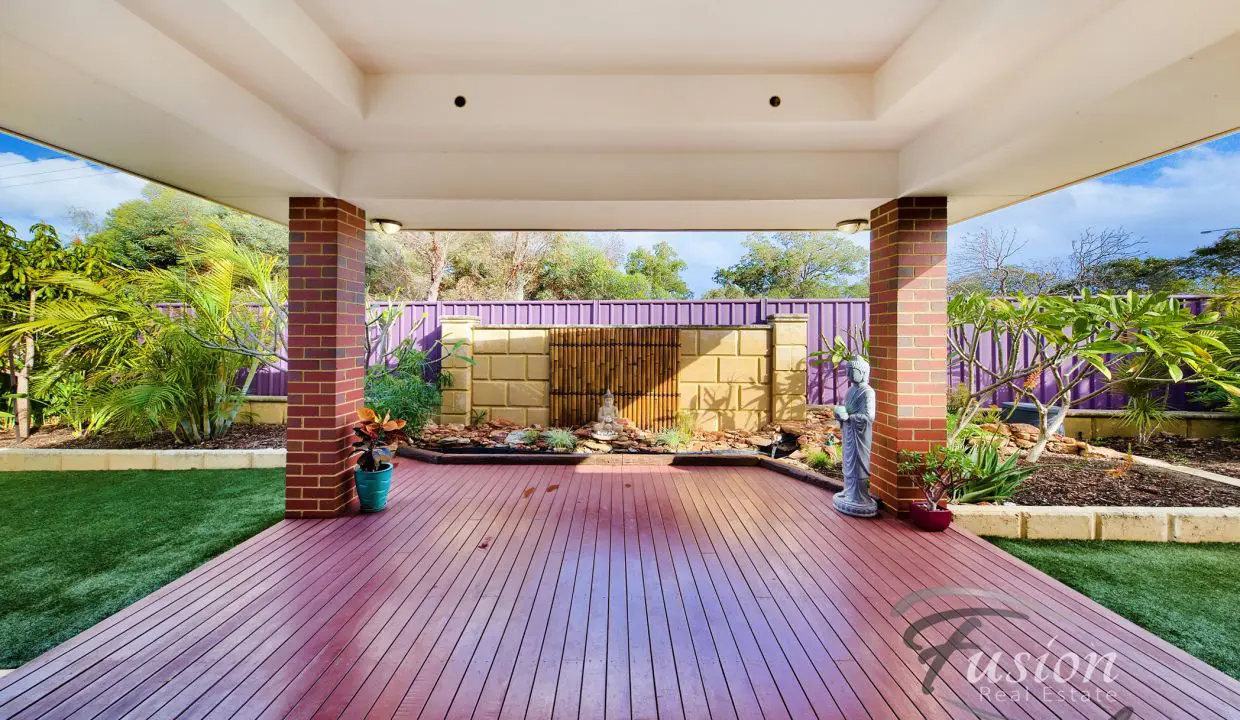 uploads1659416987657-ar1ci1p39vv-2d7c6575217540a7e02395dab21e092810A-Poimena-St-Kingsley-30