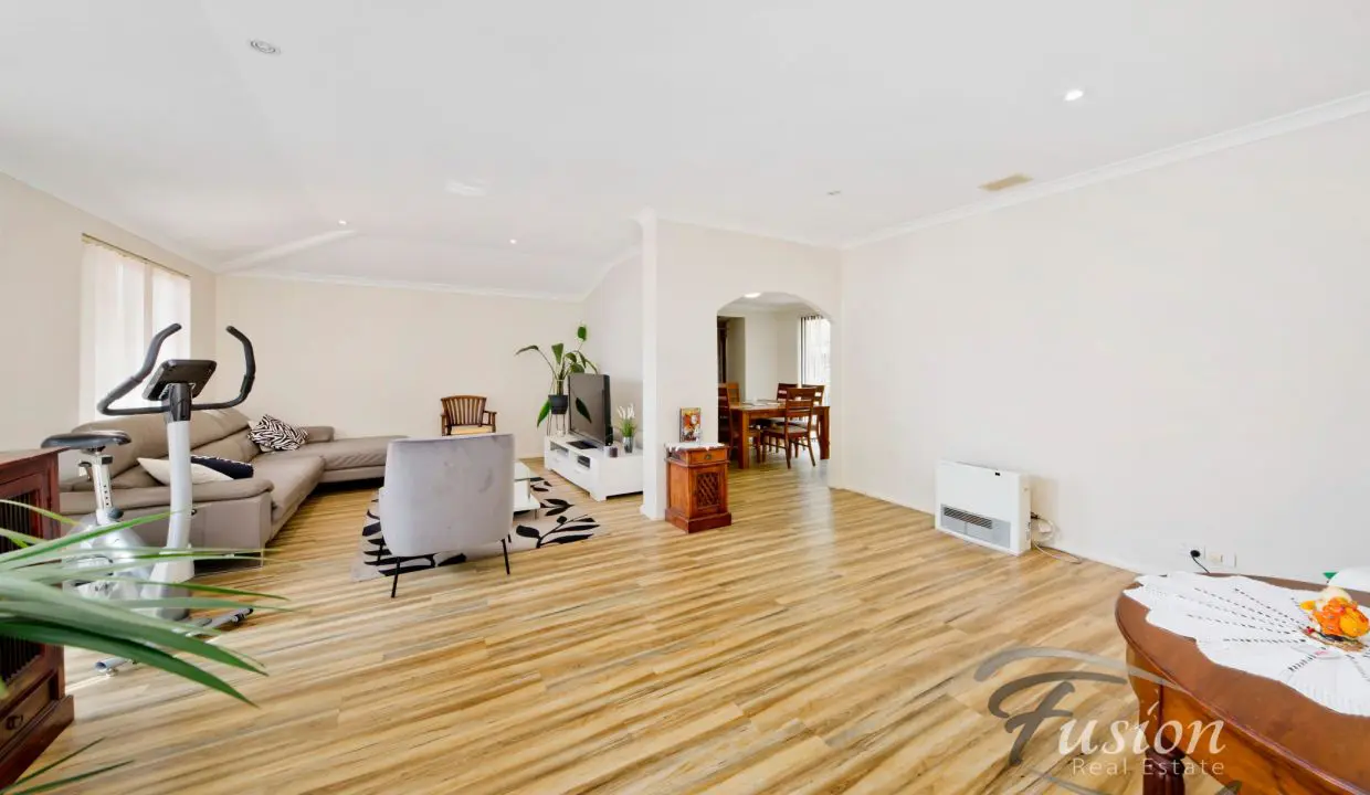 uploads1677559634976-v3kih3sq0tf-761d4ab833fd214c40cf44173aa458fa23-Strathyre-Way-Duncraig-008