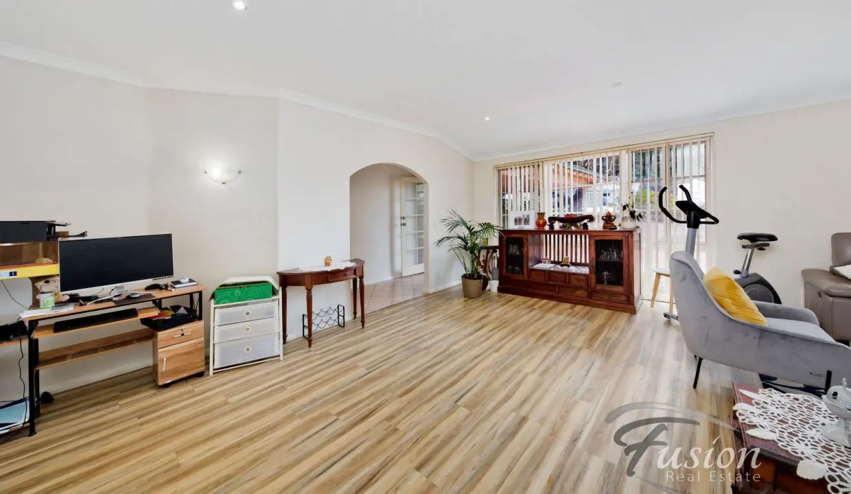 uploads1677559634979-o3isf8qowr-761d4ab833fd214c40cf44173aa458fa23-Strathyre-Way-Duncraig-010