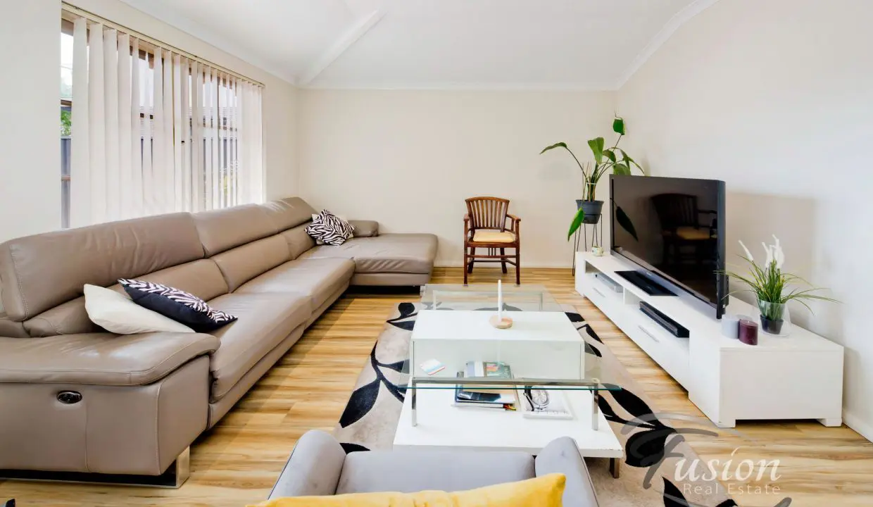 uploads1677559634981-1voh84snxzp-761d4ab833fd214c40cf44173aa458fa23-Strathyre-Way-Duncraig-012