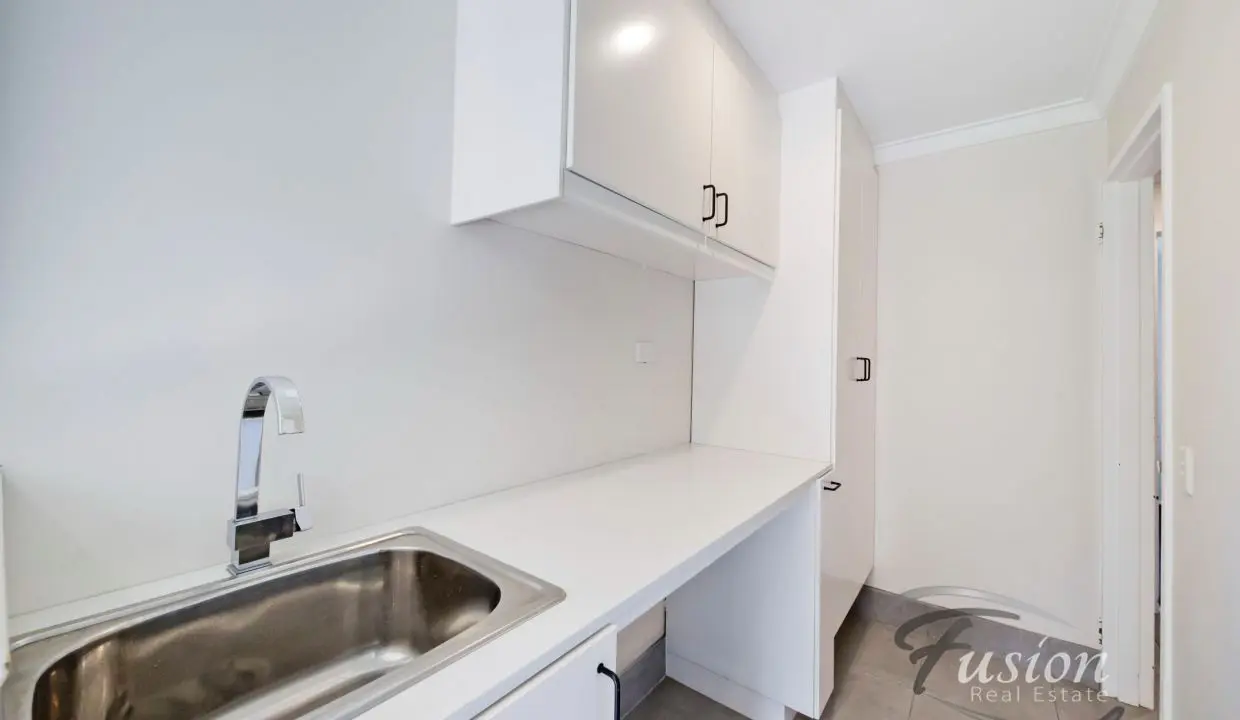 uploads1678253726431-8w2o3a7m41j-5d2ab8abc5130dd539047d1170ca81ffFusion-RE-6-Mitchell-Pl-PADBURY-11