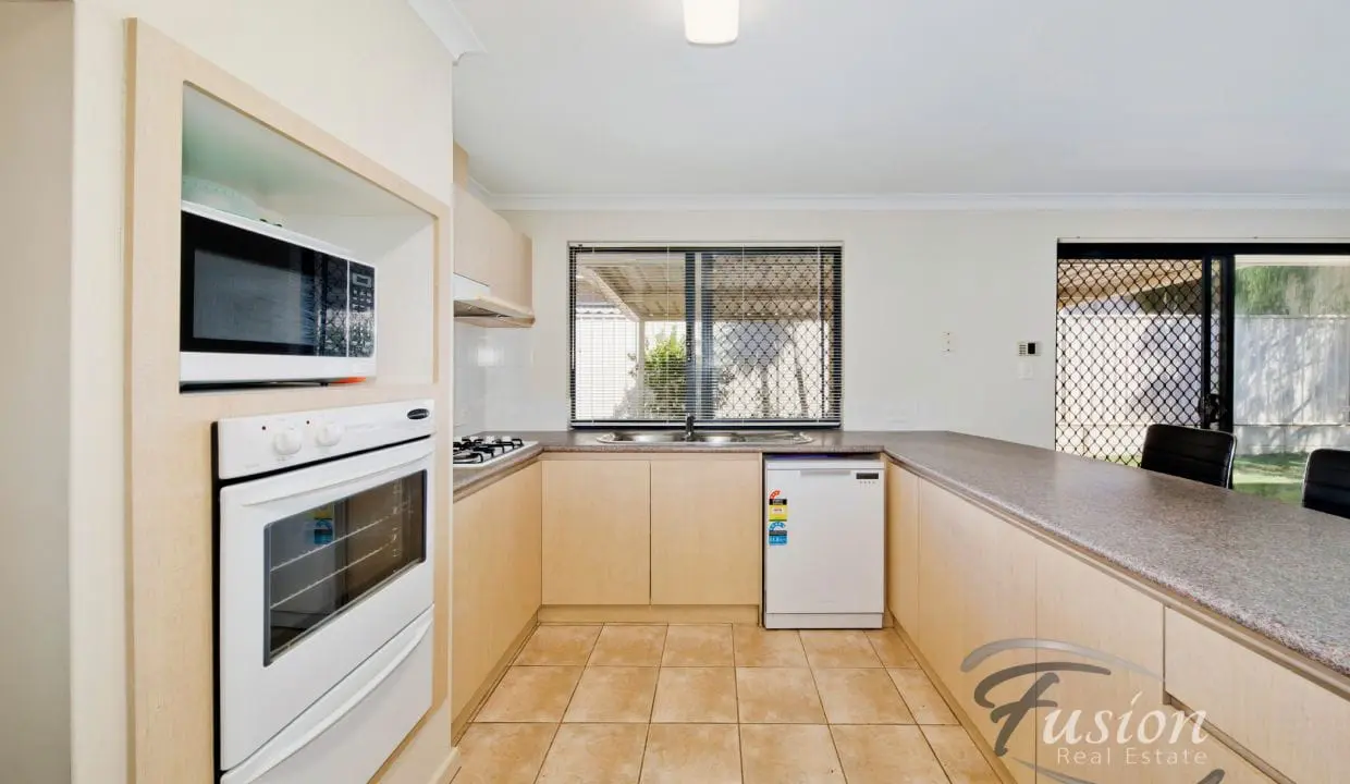 uploads1680497972726-3hk0dhy6qel-61be6282c6fb7c48e4aa394f9b1b5f8456-The-Circle-Warwick-028