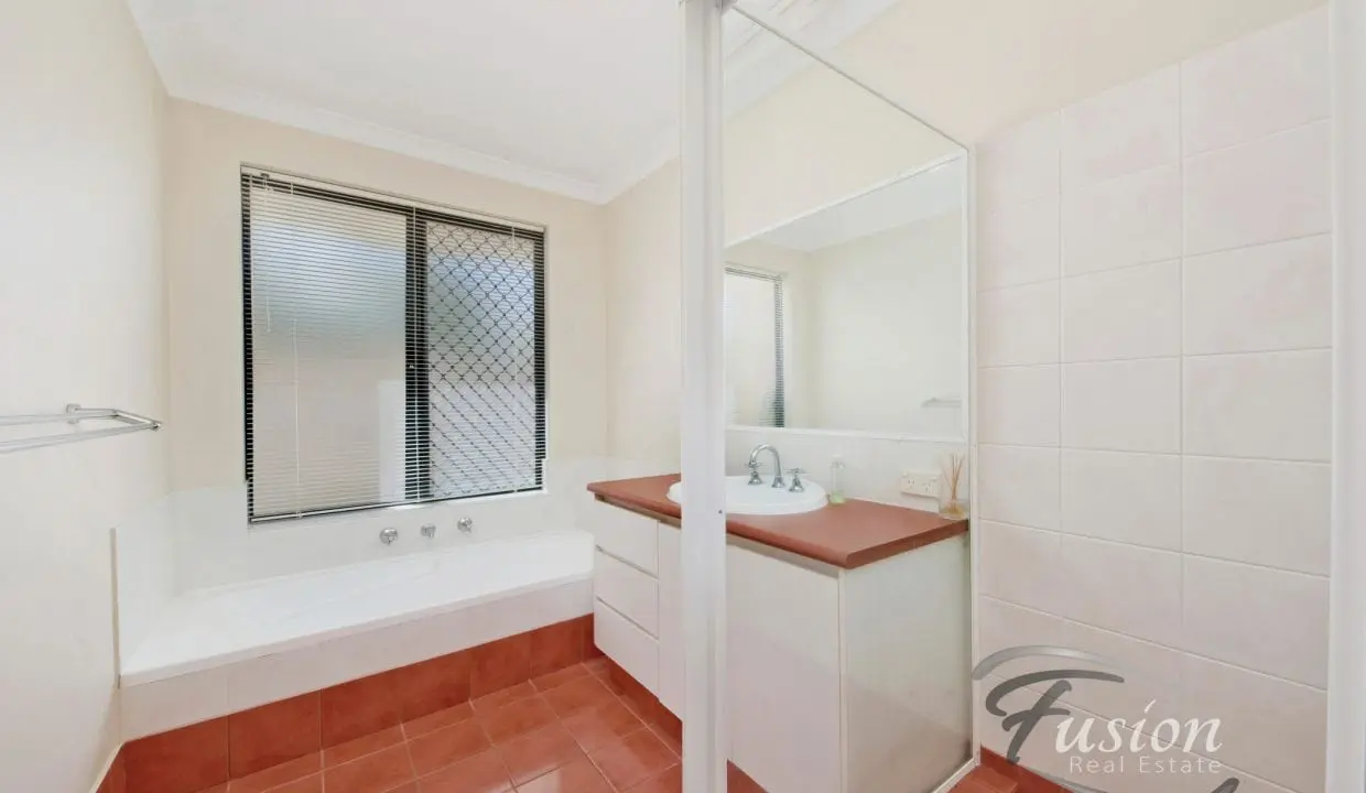 uploads1680497972736-bq6sai8nizt-61be6282c6fb7c48e4aa394f9b1b5f8456-The-Circle-Warwick-037