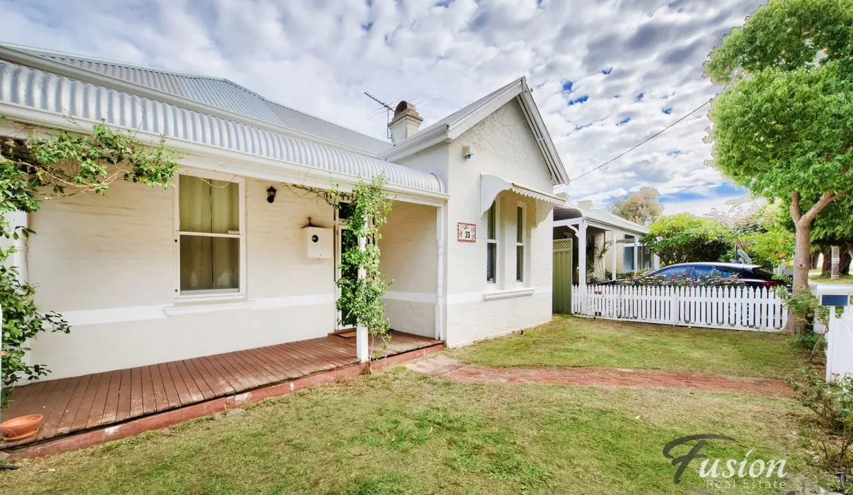 uploads1683787305113-9exu3au9vxm-269582511eb65e33fdde9ae3da094733Fusion-Real-Estate_33-Stuart-Street-Maylands-3