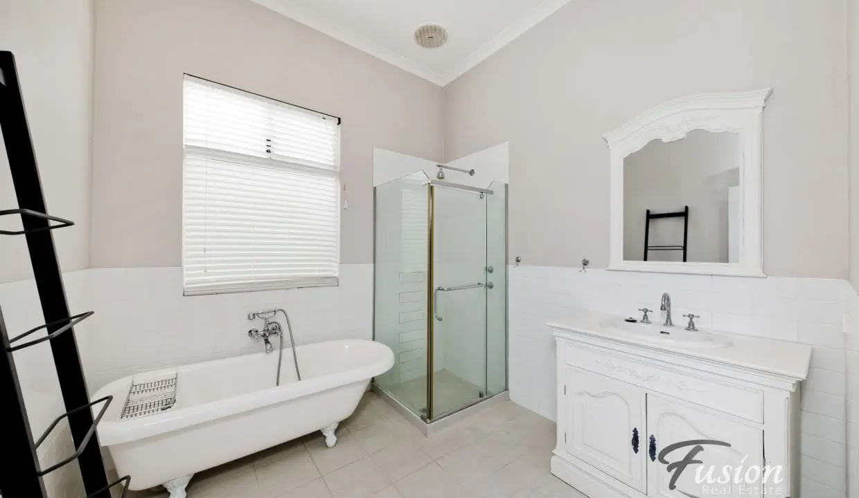 uploads1683787305128-i38vqqrodyg-269582511eb65e33fdde9ae3da094733Fusion-Real-Estate_33-Stuart-Street-Maylands-12