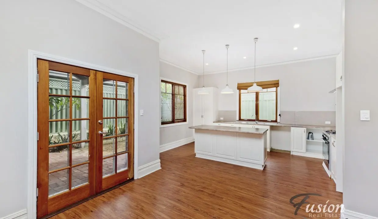 uploads1683787305136-umhy1u37ar-269582511eb65e33fdde9ae3da094733Fusion-Real-Estate_33-Stuart-Street-Maylands-17