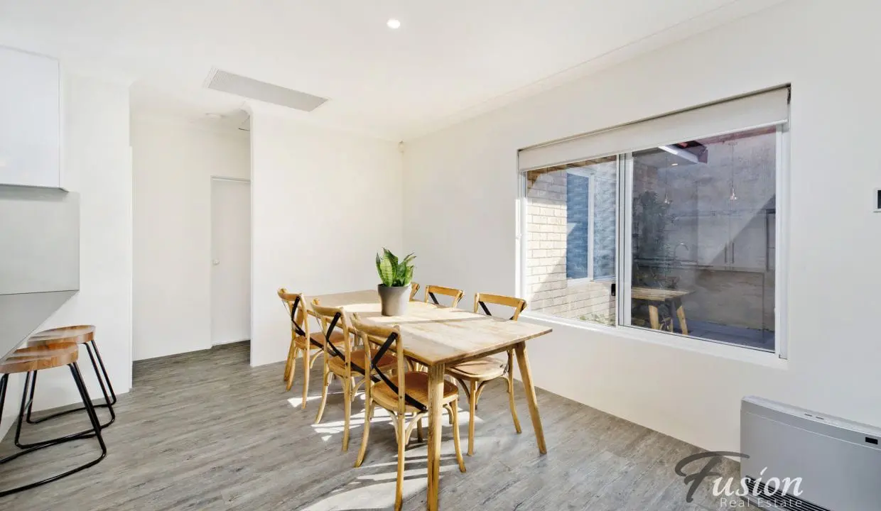 uploads1684389129134-57e89lirxir-b0ccae3b8f67632a477177470721f80b2-69-Stanley-st-Scarborough-025