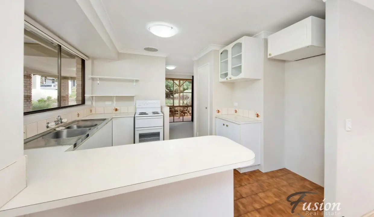 uploads1689735149434-mta849054r-85e3e539f67fa4d36e39f27eb7d1da41Fusion-Real-Estate-10-Bernard-Manning-Drive-Duncraig-9