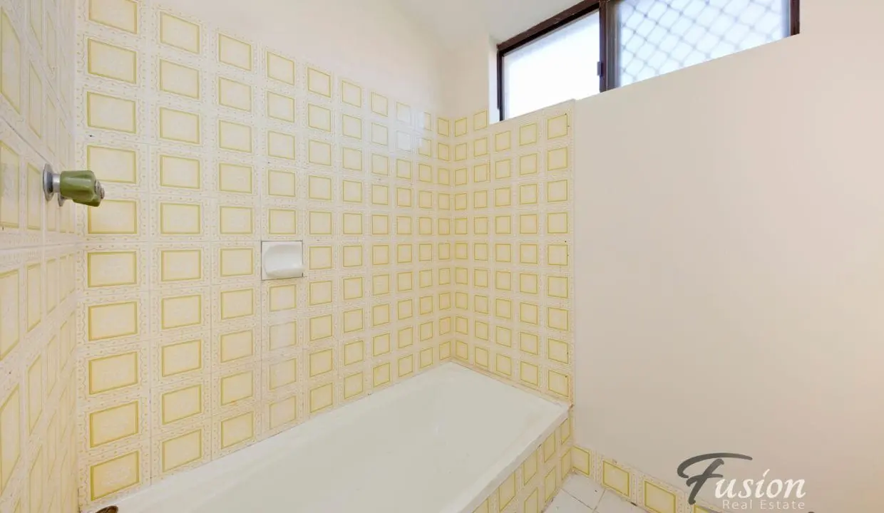 uploads1691388371834-7wwnw7ny1id-9b9dd500a082e72bdb2270f6c9cbbb0028.-BathDownstairs