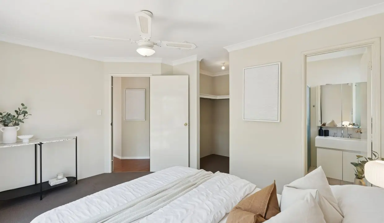 uploads1764209359685-mj5egxqzjcp-55afba0a651d89e8df31877787cefc7716